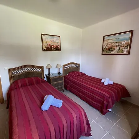 Santa Teresinha Aparthotel Alvor