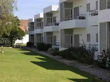 Aparthotel Santa Teresinha 3*