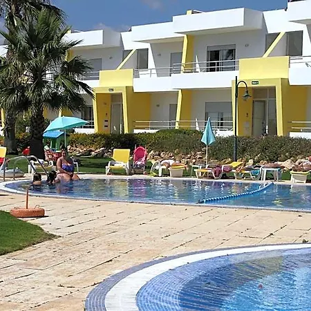 Aparthotel Santa Teresinha 4*