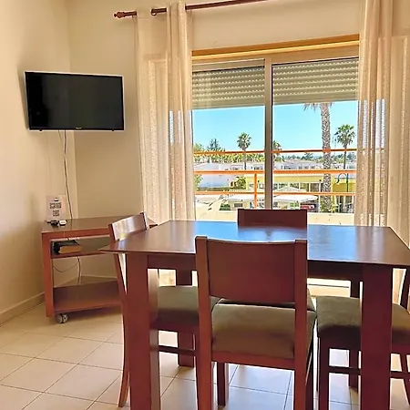 Santa Teresinha Apart Otel Alvor