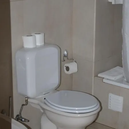 Santa Teresinha Алвор